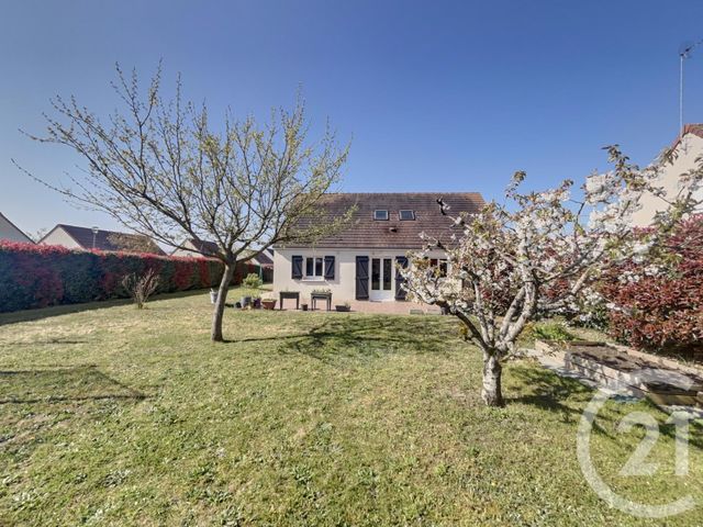 Maison à vendre - 5 pièces - 105 m2 - Clery St Andre - 45 - CENTRE