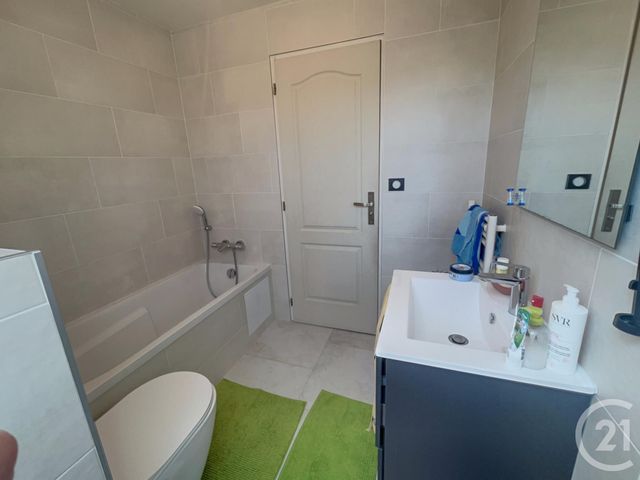 Maison à vendre - 5 pièces - 105 m2 - Clery St Andre - 45 - CENTRE