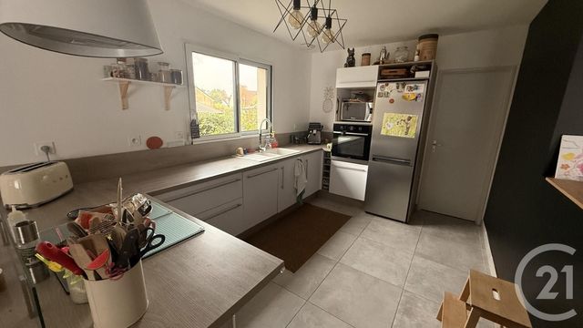 Maison à vendre - 6 pièces - 144 m2 - Jouy Le Potier - 45 - CENTRE