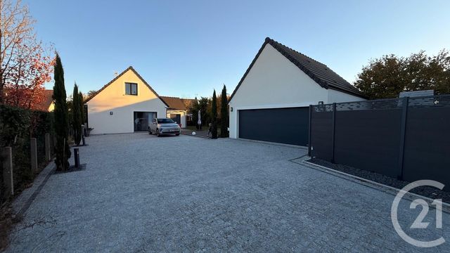 Maison à vendre - 6 pièces - 144 m2 - Jouy Le Potier - 45 - CENTRE