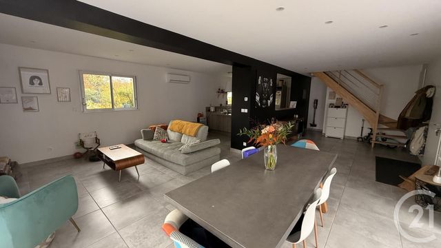 Maison à vendre - 6 pièces - 144 m2 - Jouy Le Potier - 45 - CENTRE