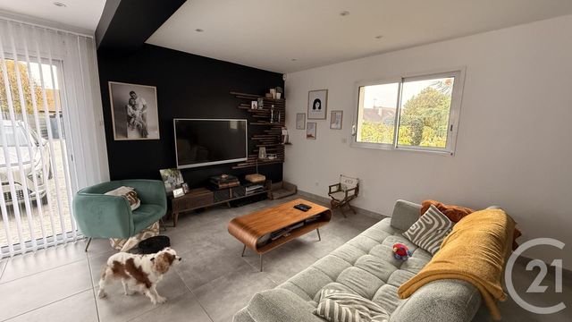 Maison à vendre - 6 pièces - 144 m2 - Jouy Le Potier - 45 - CENTRE