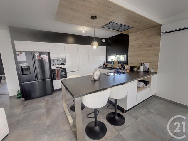 Maison à vendre - 6 pièces - 202,85 m2 - St Ay - 45 - CENTRE