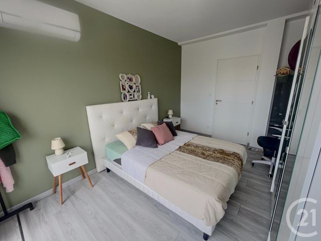 Maison à vendre - 6 pièces - 202,85 m2 - St Ay - 45 - CENTRE