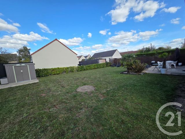 Maison à vendre - 5 pièces - 83 m2 - Cravant - 45 - CENTRE