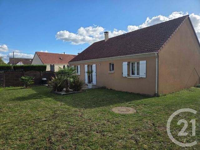 Maison à vendre - 5 pièces - 83 m2 - Cravant - 45 - CENTRE