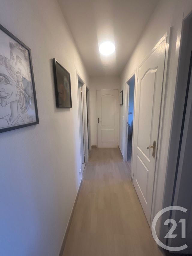 Maison à vendre - 5 pièces - 83 m2 - Cravant - 45 - CENTRE