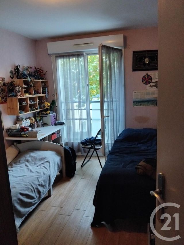 Appartement F3 à vendre - 3 pièces - 60,87 m2 - Orleans - 45 - CENTRE