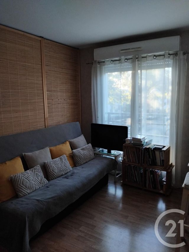 Appartement F3 à vendre - 3 pièces - 60,87 m2 - Orleans - 45 - CENTRE