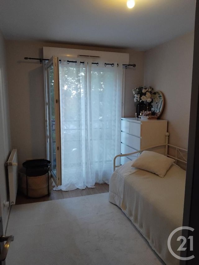 Appartement F3 à vendre - 3 pièces - 60,87 m2 - Orleans - 45 - CENTRE