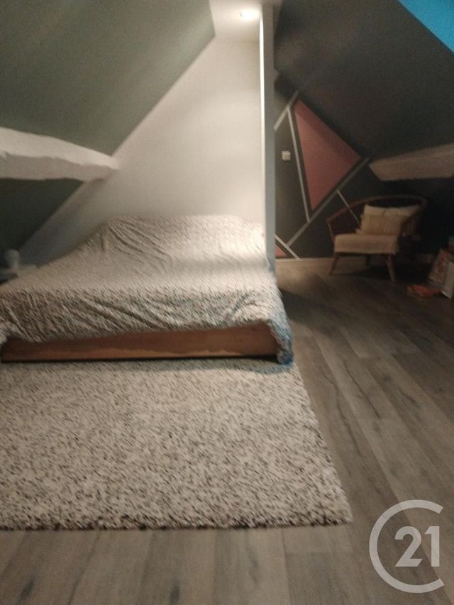 Appartement &agrave; vendre - 5 pi&egrave;ces - 116,23 m2 - Mareau Aux Pres - 45 - CENTRE