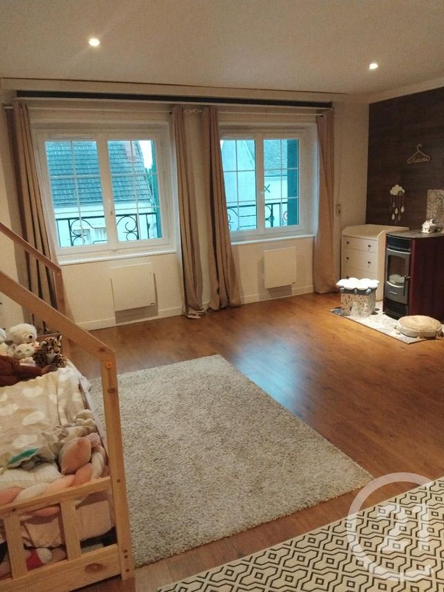 Appartement &agrave; vendre - 5 pi&egrave;ces - 116,23 m2 - Mareau Aux Pres - 45 - CENTRE
