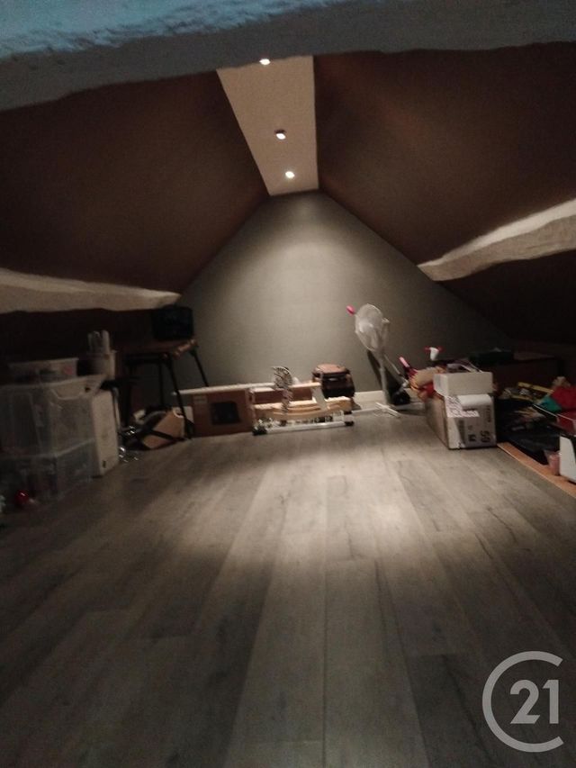 Appartement &agrave; vendre - 5 pi&egrave;ces - 116,23 m2 - Mareau Aux Pres - 45 - CENTRE