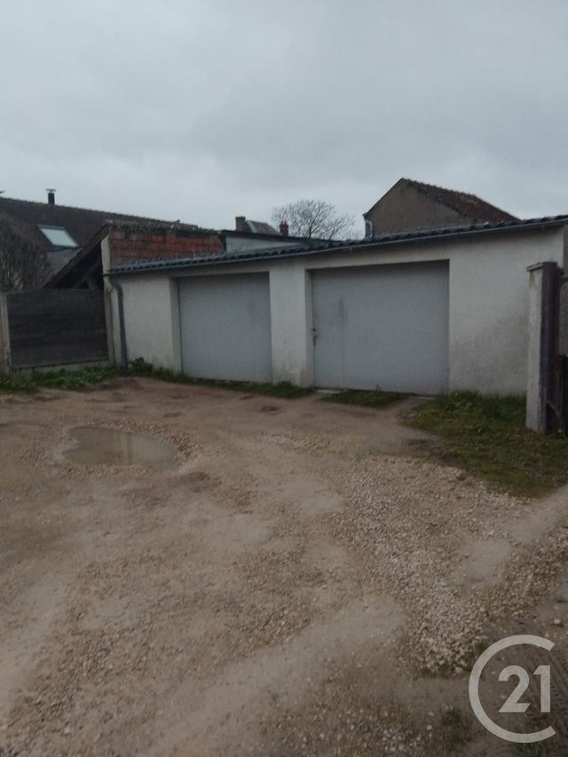 Appartement &agrave; vendre - 5 pi&egrave;ces - 116,23 m2 - Mareau Aux Pres - 45 - CENTRE