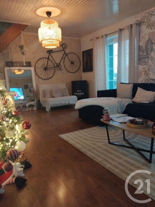 Appartement &agrave; vendre - 5 pi&egrave;ces - 116,23 m2 - Mareau Aux Pres - 45 - CENTRE