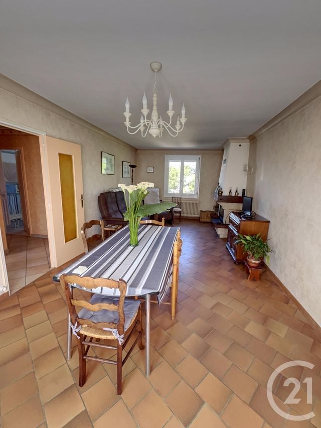 Maison &agrave; vendre - 4 pi&egrave;ces - 88,91 m2 - St Hilaire St Mesmin - 45 - CENTRE