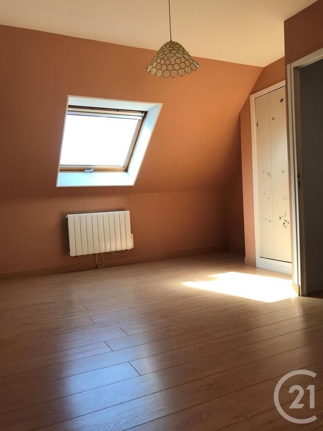 Afficher la photo en grand Maison à vendre - 7 pièces - 133,38 m2 - BEAUGENCY - 45 - CENTRE