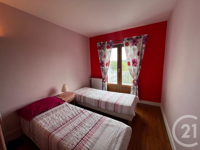 Afficher la photo en grand Maison à vendre - 10 pièces - 360,51 m2 - Beaugency - 45 - CENTRE