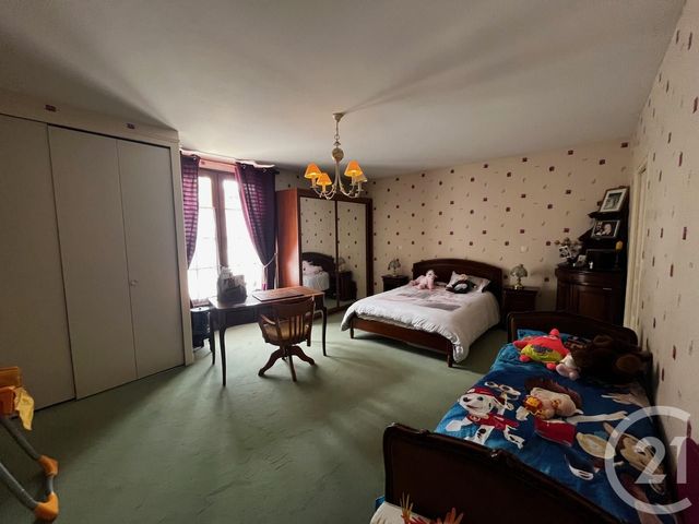 Afficher la photo en grand Maison à vendre - 10 pièces - 360,51 m2 - Beaugency - 45 - CENTRE