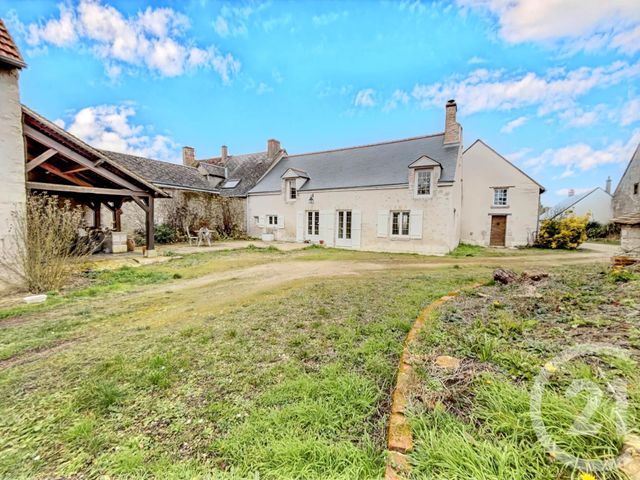 Maison à vendre - 5 pièces - 137,53 m2 - Cravant - 45 - CENTRE
