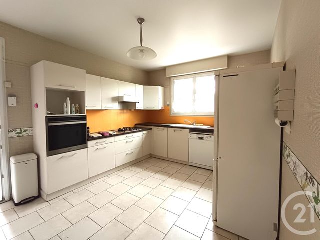 Afficher la photo en grand Maison à vendre - 8 pièces - 160 m2 - Tavers - 45 - CENTRE