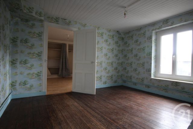 Maison à vendre - 6 pièces - 106,76 m2 - Cravant - 45 - CENTRE