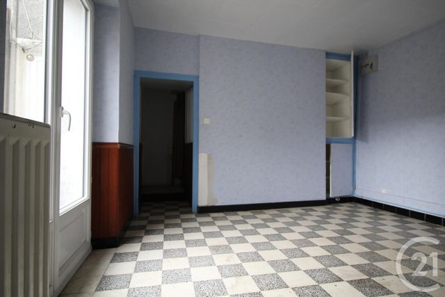 Maison à vendre - 6 pièces - 106,76 m2 - Cravant - 45 - CENTRE