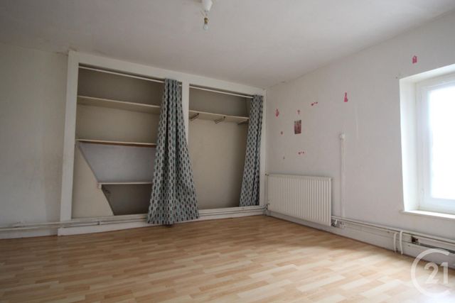 Maison à vendre - 6 pièces - 106,76 m2 - Cravant - 45 - CENTRE