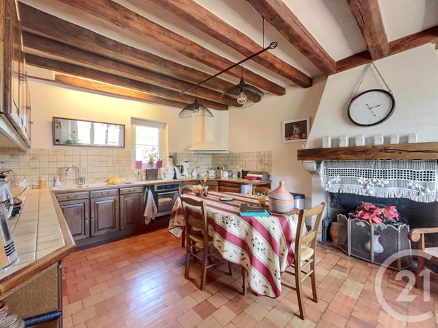 Maison à vendre - 7 pièces - 255,55 m2 - St Laurent Nouan - 41 - CENTRE