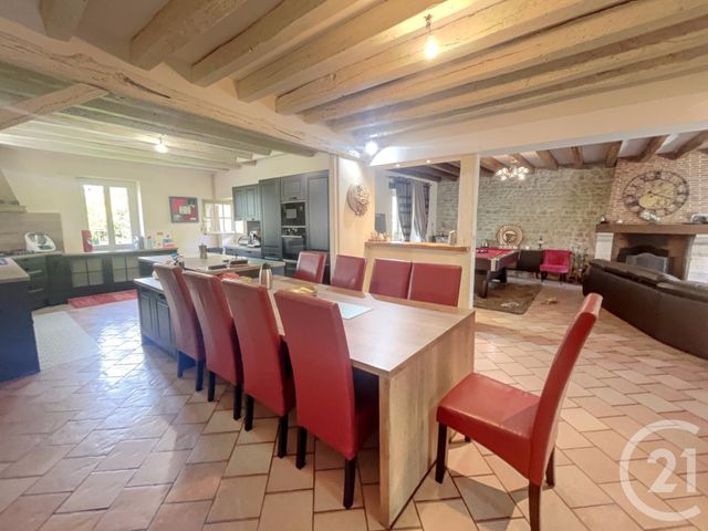 Maison à vendre - 6 pièces - 267,89 m2 - Cravant - 45 - CENTRE