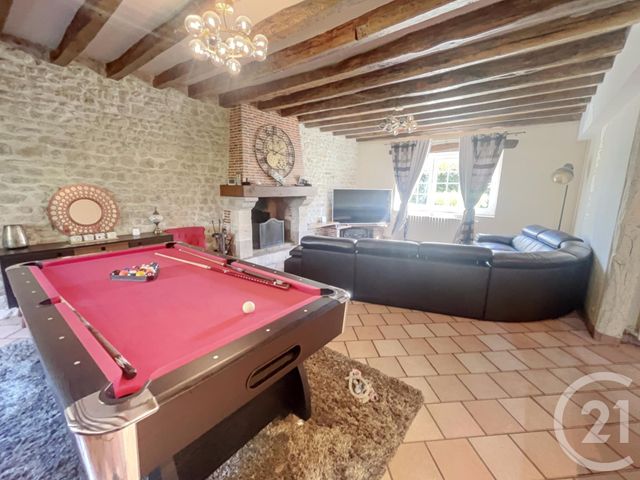 Maison à vendre - 6 pièces - 267,89 m2 - Cravant - 45 - CENTRE