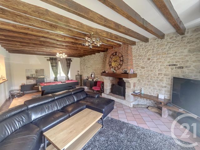 Maison à vendre - 6 pièces - 267,89 m2 - Cravant - 45 - CENTRE