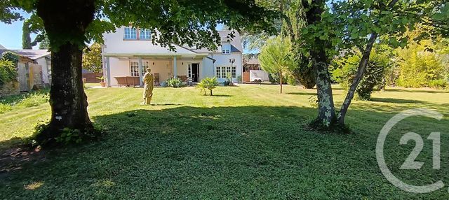 Maison à vendre - 6 pièces - 187,57 m2 - St Ay - 45 - CENTRE