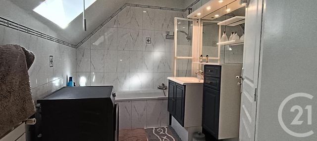 Maison à vendre - 6 pièces - 187,57 m2 - St Ay - 45 - CENTRE