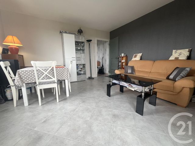 Appartement F2 à vendre - 2 pièces - 53,05 m2 - Olivet - 45 - CENTRE
