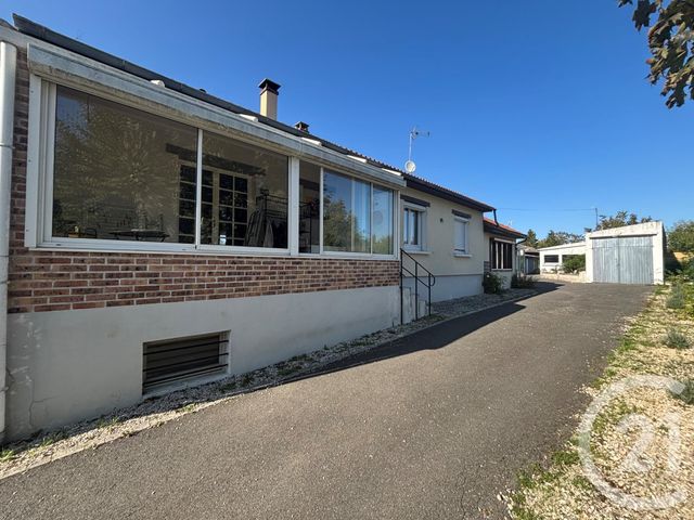 Afficher la photo en grand Maison à vendre - 8 pièces - 143,84 m2 - Beaugency - 45 - CENTRE