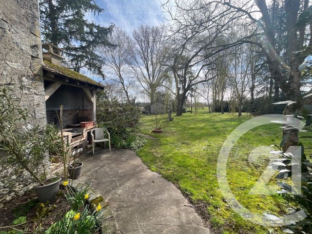 Afficher la photo en grand Maison à vendre - 13 pièces - 280 m2 - Beaugency - 45 - CENTRE