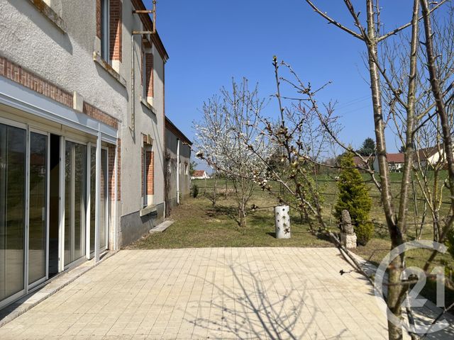 Maison &agrave; louer - 6 pi&egrave;ces - 169,66 m2 - Dry - 45 - CENTRE