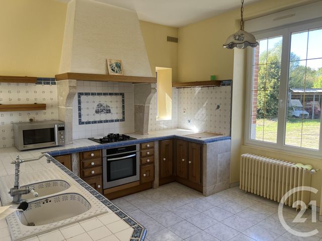 Maison à louer - 6 pièces - 169,66 m2 - Dry - 45 - CENTRE