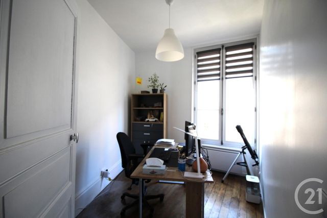 Maison à vendre - 13 pièces - 200 m2 - Beaugency - 45 - CENTRE