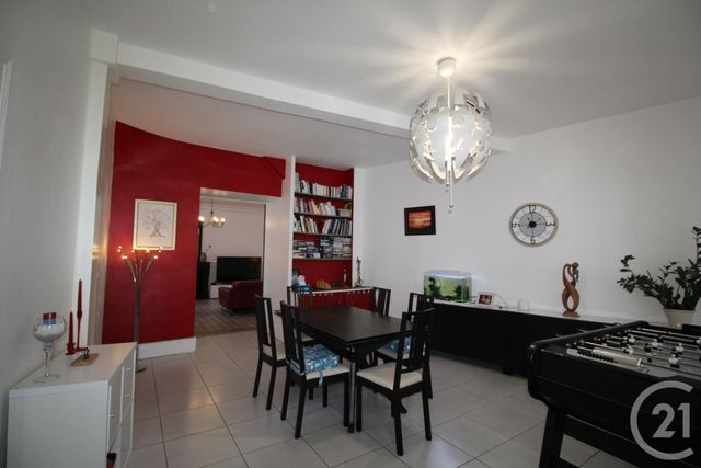 Maison à vendre - 13 pièces - 200 m2 - Beaugency - 45 - CENTRE