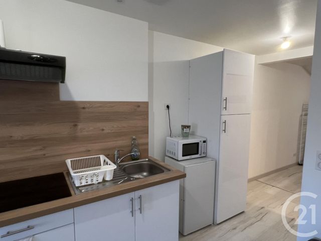 Appartement Studio &agrave; louer - 1 pi&egrave;ce - 33,80 m2 - Beaugency - 45 - CENTRE