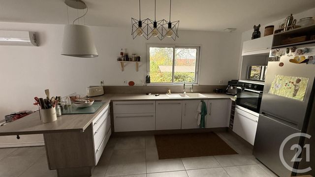 Maison &agrave; vendre - 6 pi&egrave;ces - 144 m2 - Jouy Le Potier - 45 - CENTRE