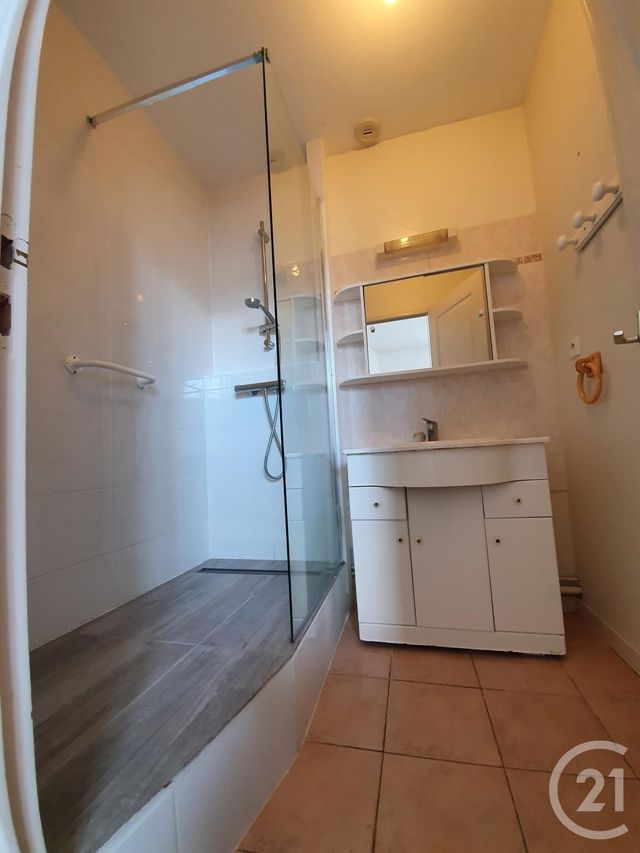 Appartement F2 &agrave; louer - 2 pi&egrave;ces - 49,83 m2 - Beaugency - 45 - CENTRE