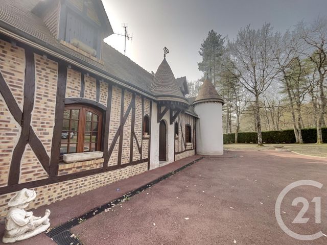 Maison &agrave; vendre - 6 pi&egrave;ces - 345 m2 - La Ferte St Cyr - 41 - CENTRE