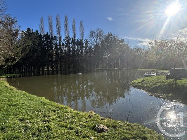 Maison &agrave; vendre - 6 pi&egrave;ces - 345 m2 - La Ferte St Cyr - 41 - CENTRE