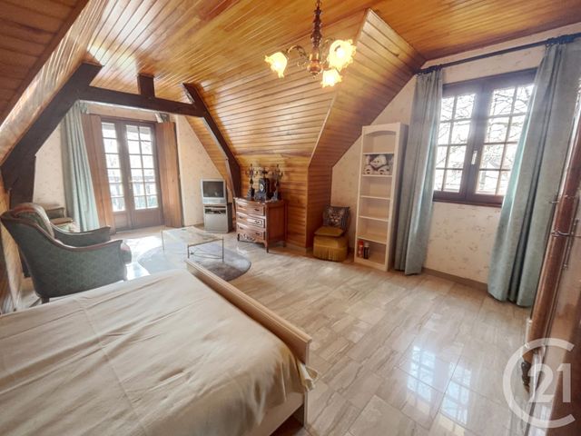 Maison &agrave; vendre - 6 pi&egrave;ces - 345 m2 - La Ferte St Cyr - 41 - CENTRE