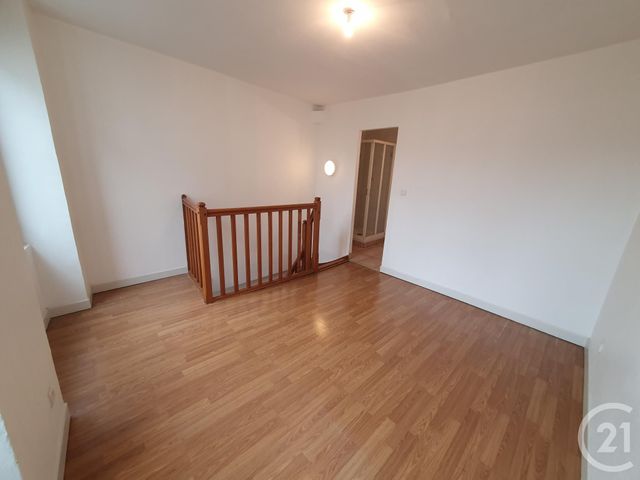 Appartement Duplex &agrave; louer - 2 pi&egrave;ces - 40,82 m2 - Beaugency - 45 - CENTRE