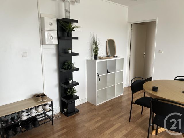 Appartement F3 &agrave; louer - 3 pi&egrave;ces - 62 m2 - Beaugency - 45 - CENTRE