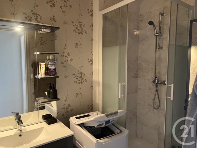 Appartement F3 &agrave; louer - 3 pi&egrave;ces - 62 m2 - Beaugency - 45 - CENTRE